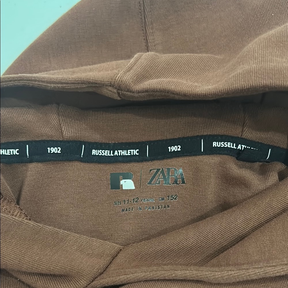 Russell Athletic Brown Hoodie and Shorts Set - Picture 2 of 4